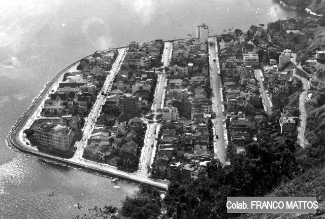 Bairro da Urca em 1950, ainda em construção.